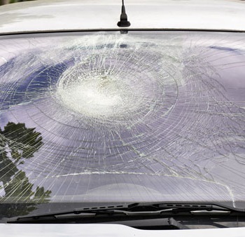 Common Reasons Why Car Windshields Crack