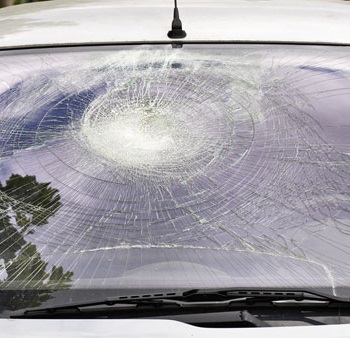 Common Reasons Why Car Windshields Crack