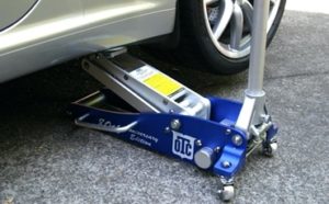 Best Floor Jacks Featured