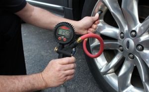 Best Tire Inflators Featured