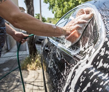 How to Wash a Car – Some Tips and Tricks